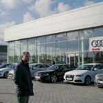 MAn köper ny Audi